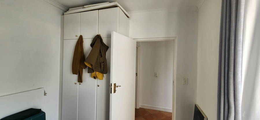 To Let 2 Bedroom Property for Rent in Harfield Village Western Cape